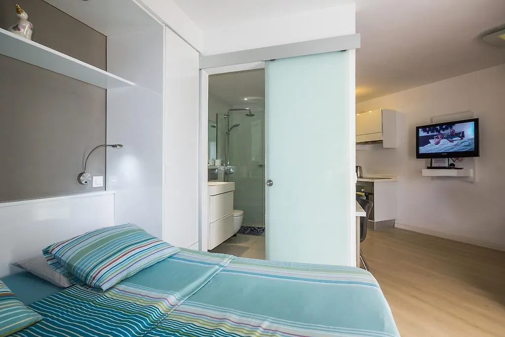 Apartment Trg Studio Arona